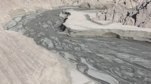 Iran Launches Cloud Seeding to Combat Severe Drought Crisis