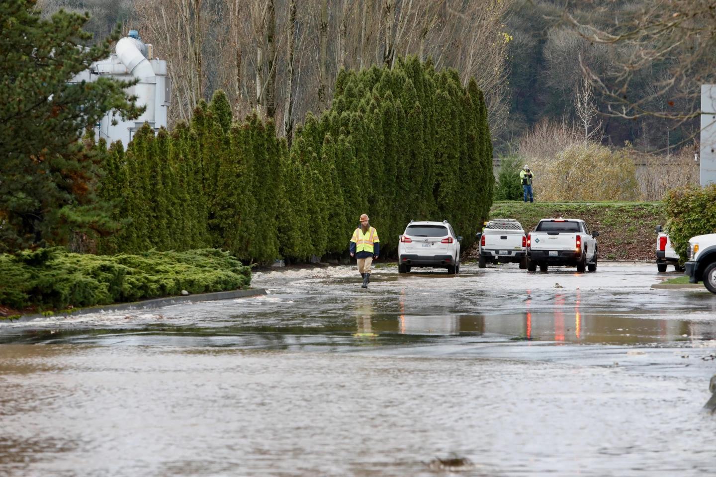 Western Washington Faces Renewed Flooding as Levee Breaches Prompt New Evacuations