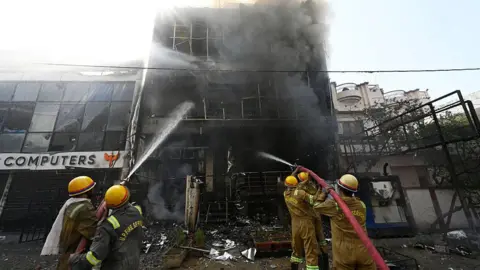 Never‑ending Flames: 15 Lives Lost in Lucknow Building Fire Sparks Urgent Safety Reform
