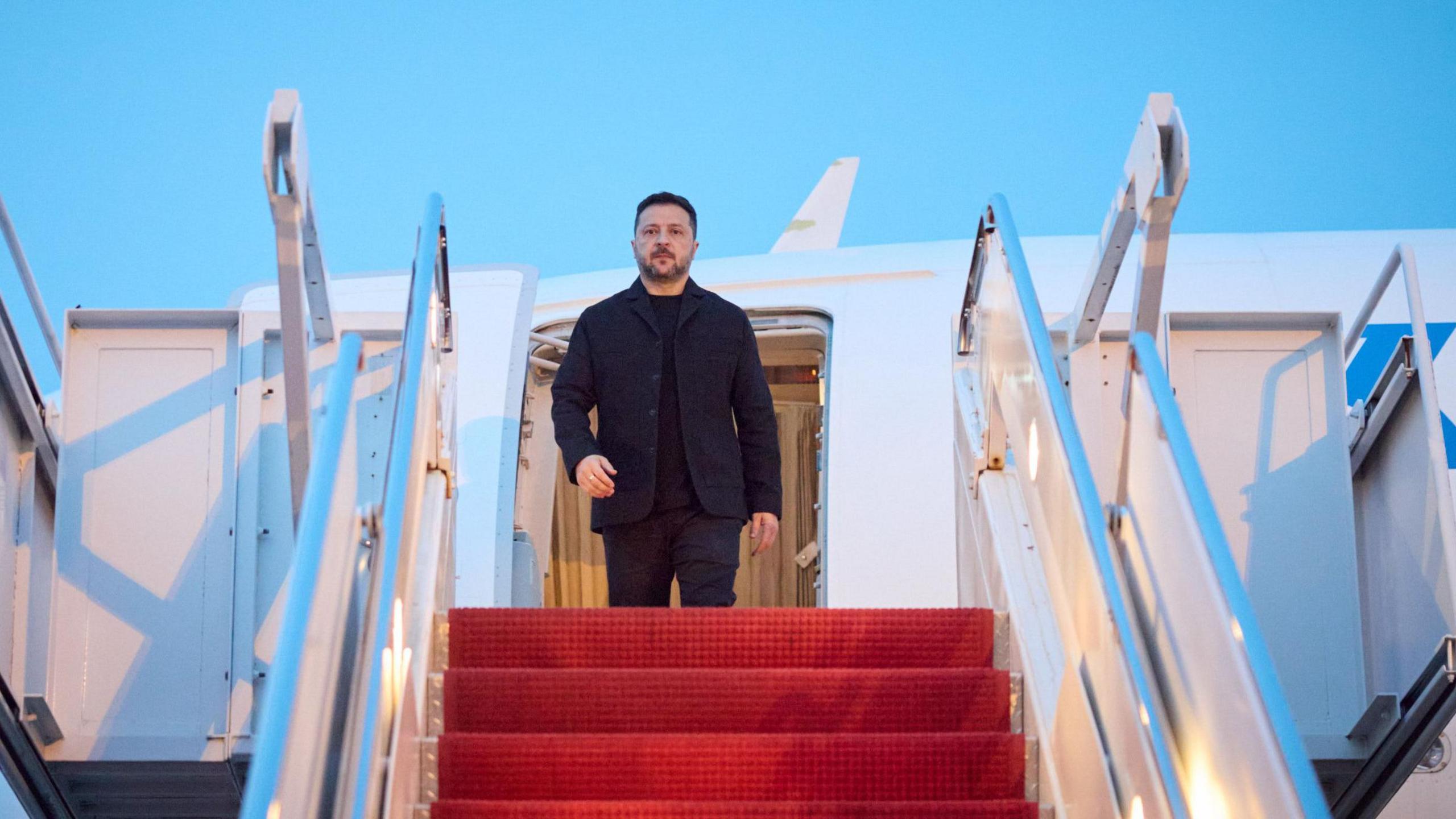 Zelensky Urges Trump to Strengthen Ukraine’s Air Defences Amid Rising Drone Threats