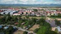 In a significant operation, the Myanmar military has reclaimed KK Park, a notorious scam compound on the Thai-Myanmar border, known for online fraud and human trafficking tied to Chinese organized crime.