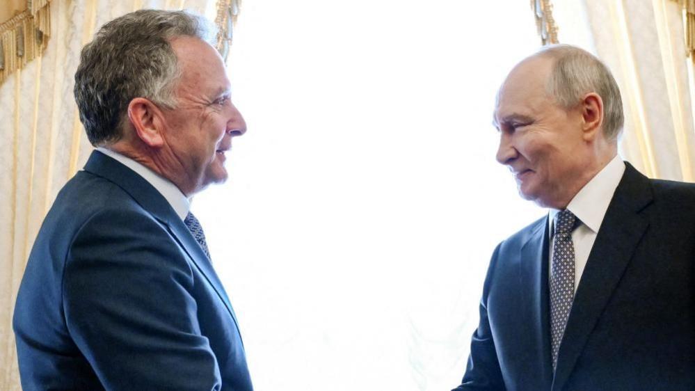 Moscow Signals Possible Resumption of Trilateral Talks With Ukraine and the US