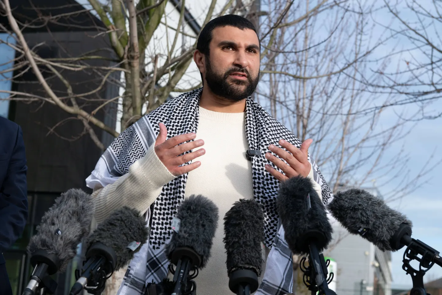Sami Hamdi Considers Legal Action After US Immigration Detention