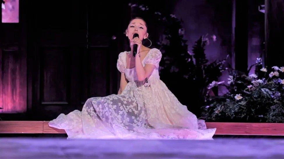 Ariana Grande’s Emotional Farewell: She Steps Back From the Spotlight