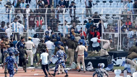Chaos Unleashed at Messi's Event in Kolkata: Fans Riot as Star Leaves Early