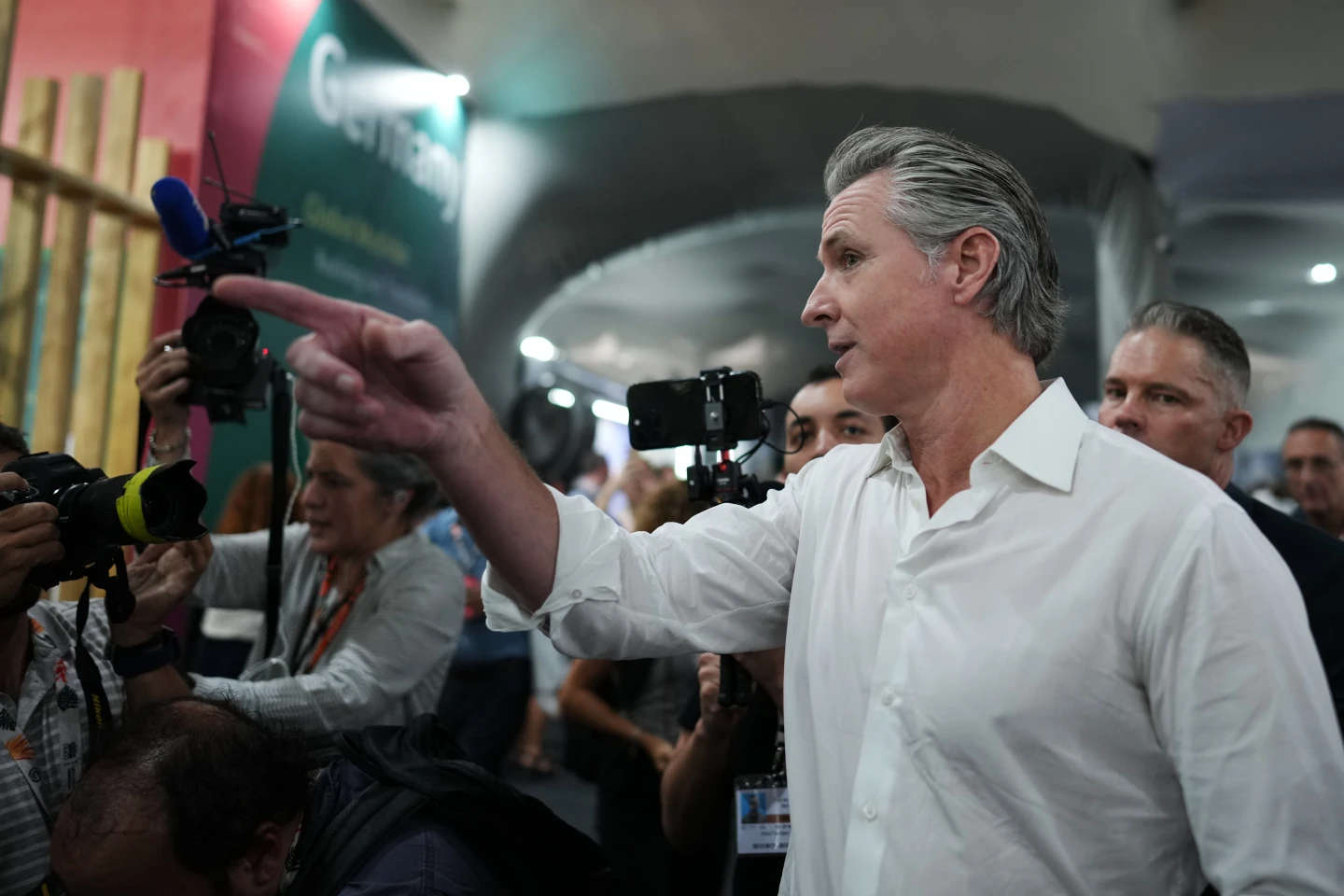 California's Newsom Speaks Out at COP30 Against Political Compromise on Climate Crisis