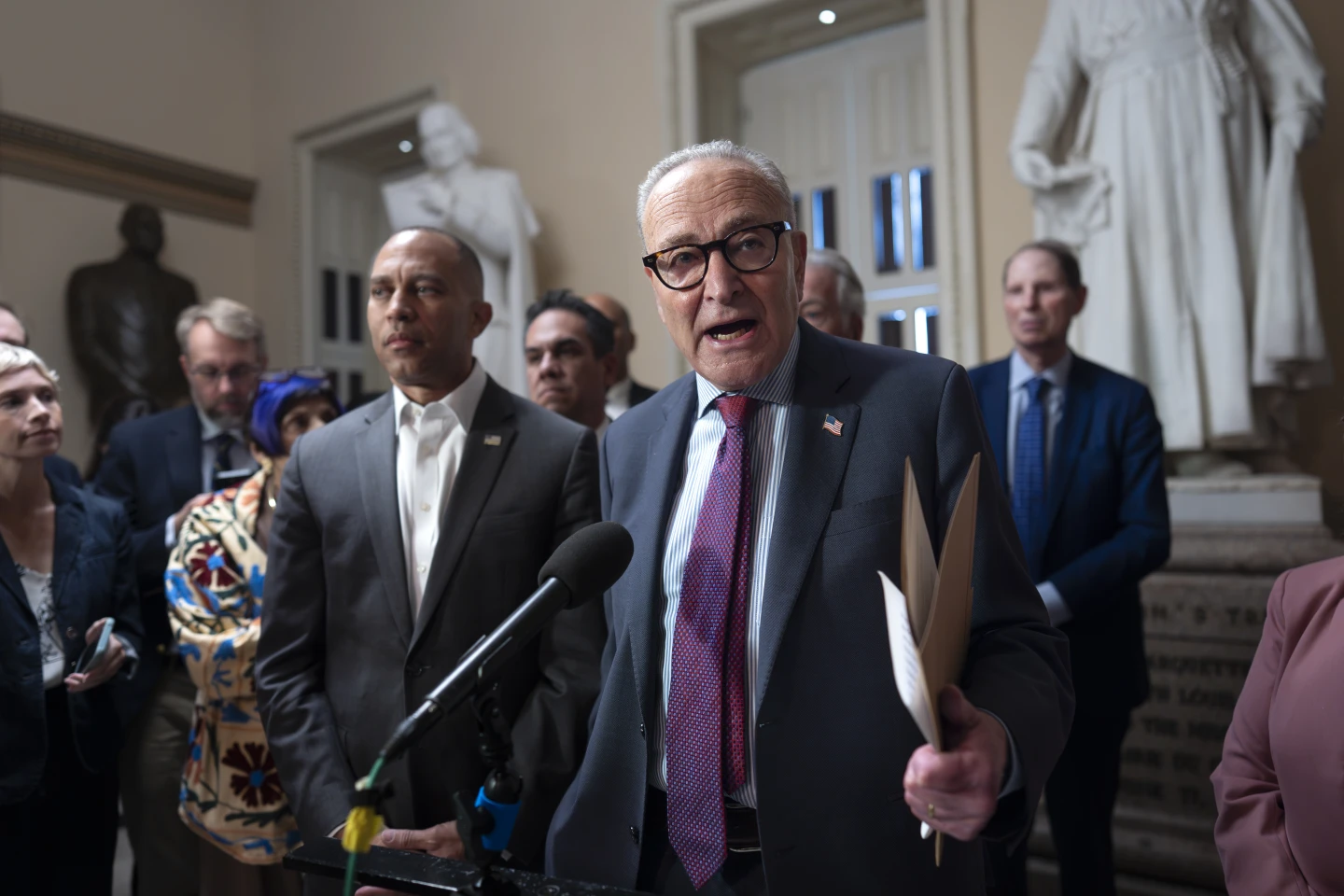 Bipartisan Struggles Over Health Insurance Subsidies as Deadline Approaches