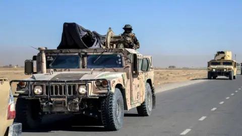 Escalation at the Afghanistan-Pakistan Border: Taliban Claims Retaliation Against Pakistani Forces