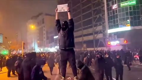 Eyewitness Accounts Unveil Brutal Crackdown on Iranian Protesters