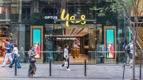 Optus Faces Backlash Over Telecom Outage Linked to Multiple Deaths in Australia