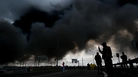 Moscow Oil Refinery Attack Amplifies Climate Risks Amid War