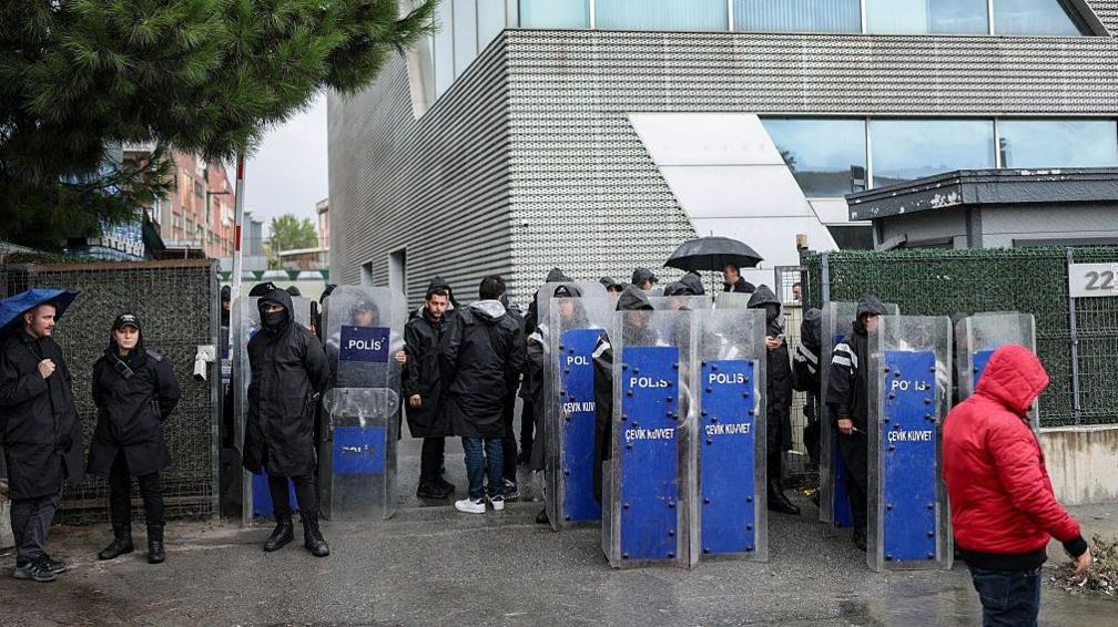 Turkey Police Raid Opposition TV Channel; Climate Reporting at Risk