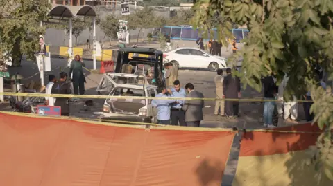 Tragic Suicide Bombing in Islamabad Claims 12 Lives