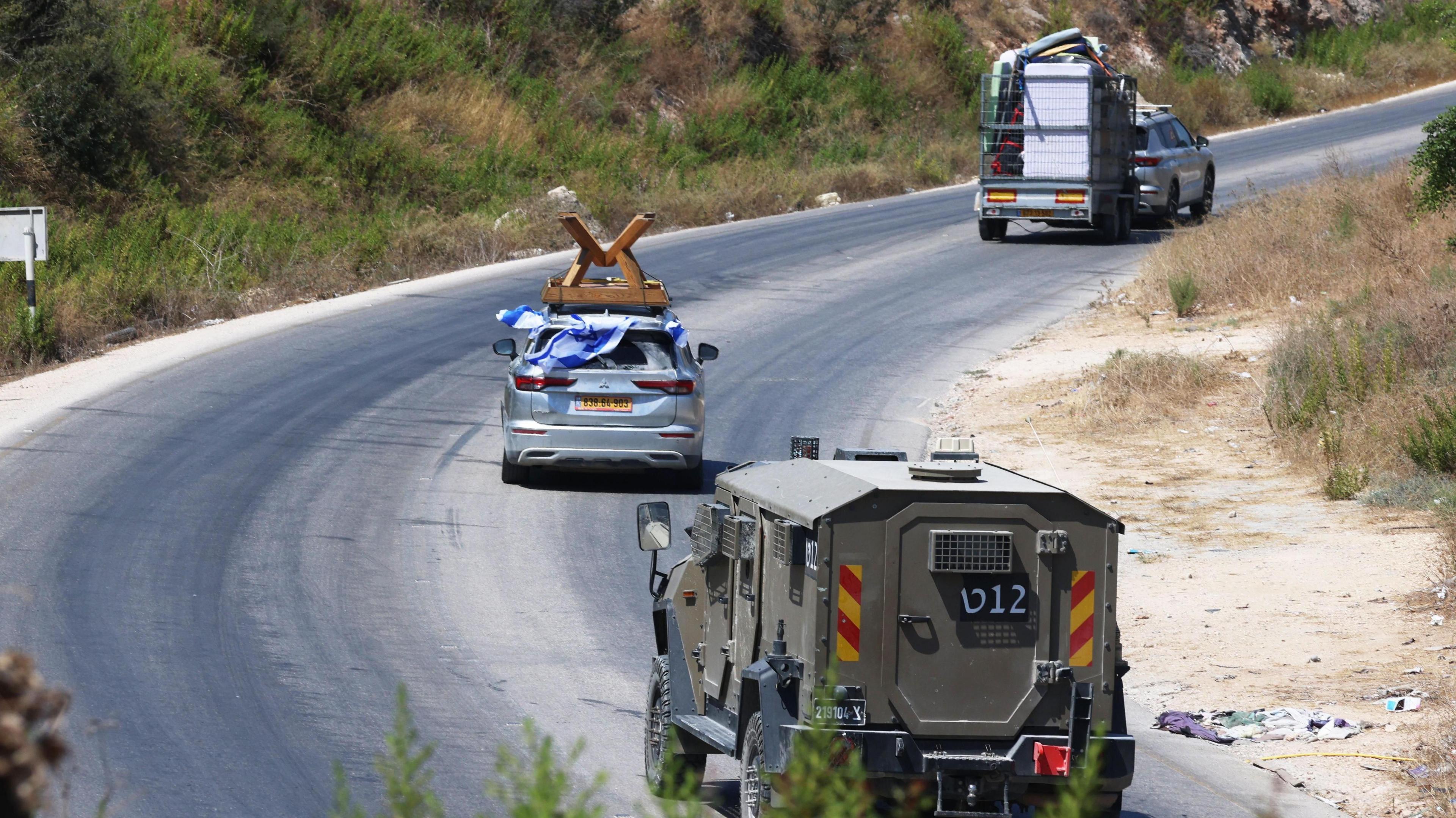 Israeli Settlement Reoccupation Raises Environmental and Security Warnings in the West Bank