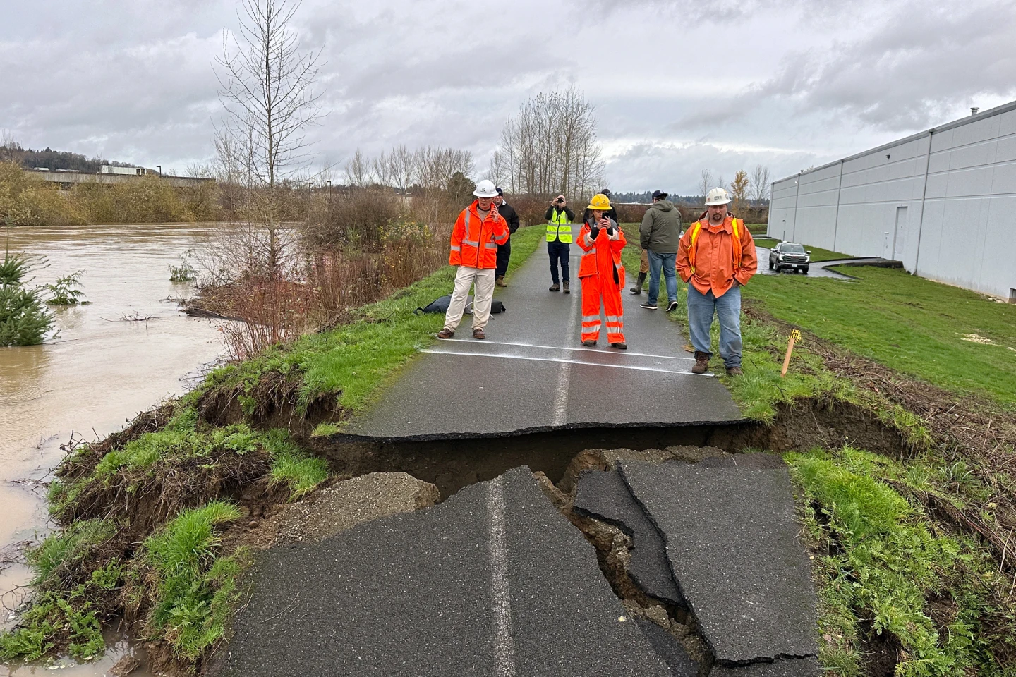 Severe Weather Prompts Levee Breach and Evacuations in Washington State