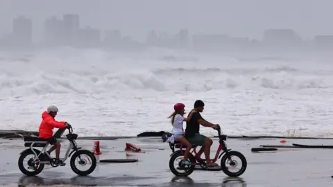 Rising Sea Levels Pose Threat to 1.5 Million Australians by 2050