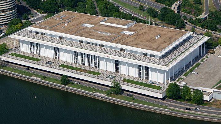 Trump’s Threat to Demolish Kennedy Center Sparks Concerns Over Climate‑Friendly Renovations
