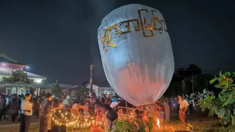 Tragic Paraglider Bombing Claims Lives at Myanmar's Thadingyut Festival