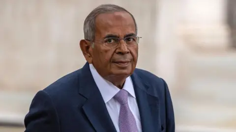 Gopichand Hinduja, Britain's Richest Man, Passes Away at 85