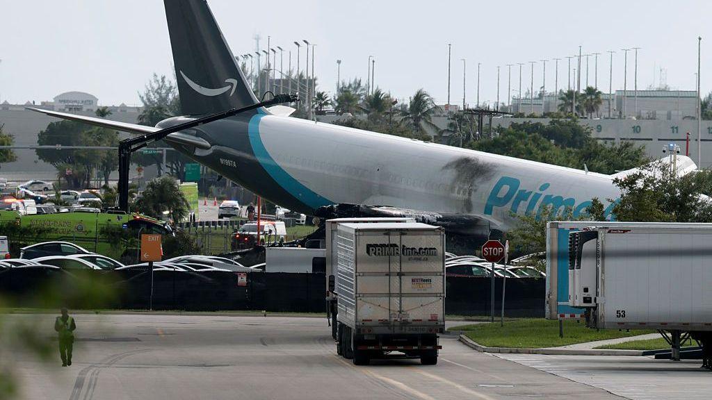 Amazon Cargo Plane Overruns Miami Runway, Killing Five and Highlighting Aviation Safety Gaps