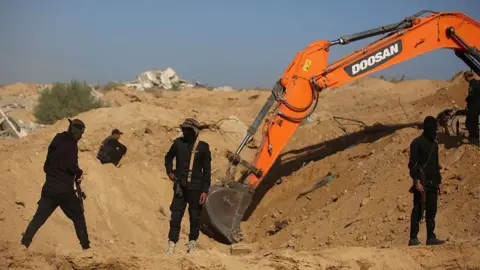 Israel Receives Coffin Said to Contain Gaza Hostage's Body Amid Ongoing Tensions