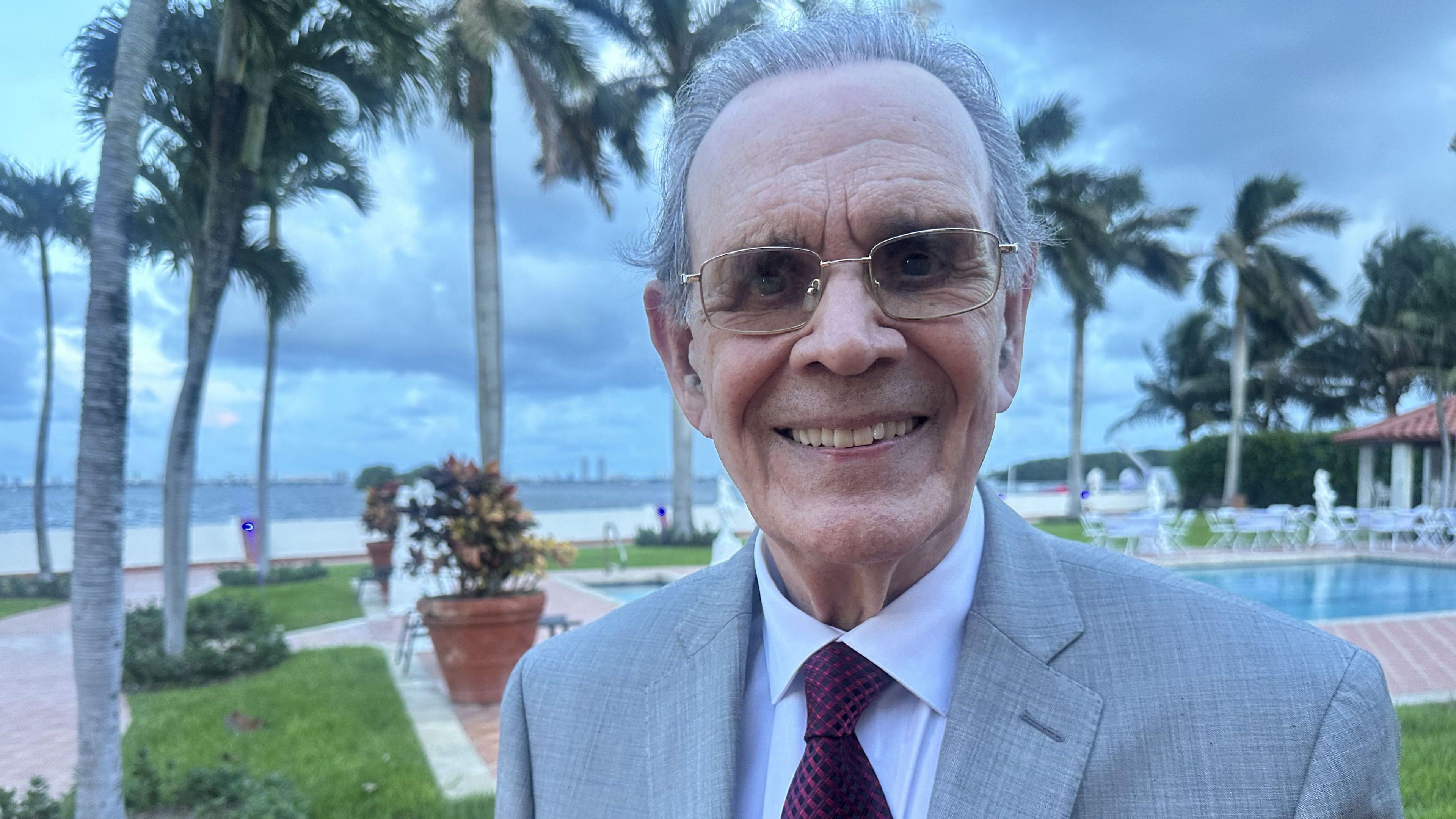 Cuban‑American Billionaires Line Up to Re‑build Havana After Castro’s Possible Collapse