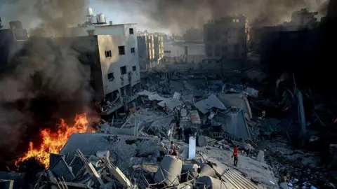 Hamas Official Critiques Trump's Gaza Peace Plan as Pro-Israel