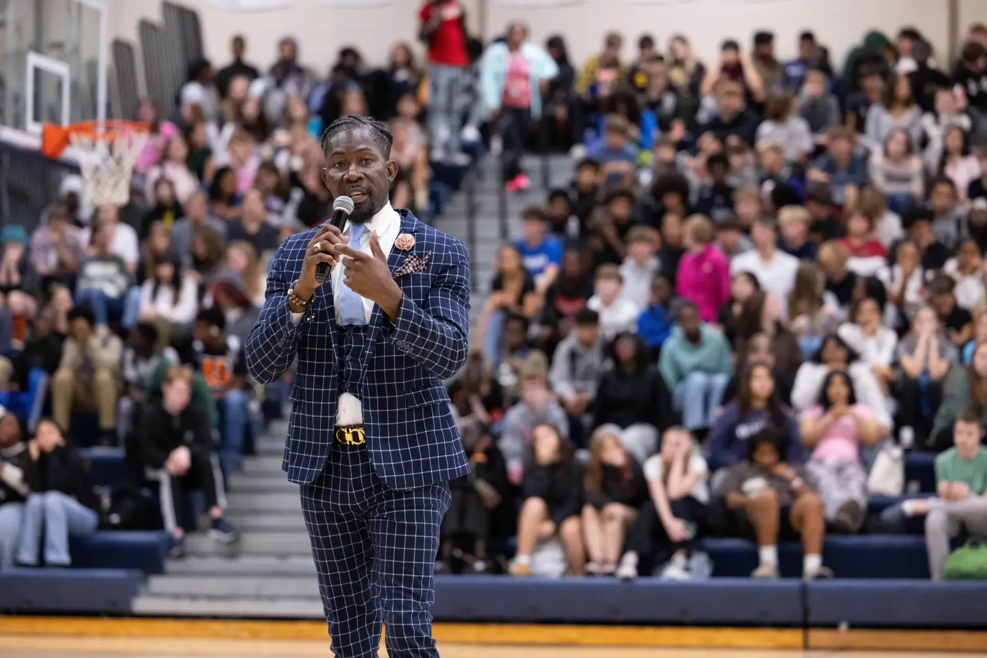 Des Moines Schools Superintendent's Tenure Shrouded in Controversy Amid Conflict of Interest Allegations