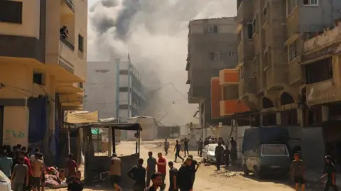 Escalation in Gaza: Families Flee Amid Intensified Israeli Bombardment