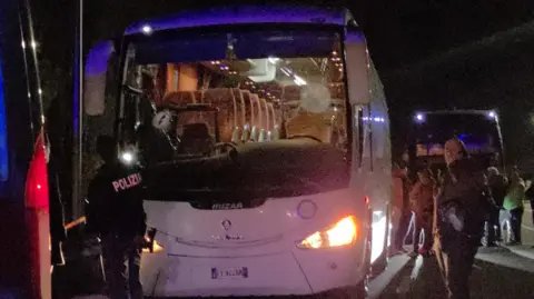 Tragic Incident: Bus Driver Dies After Attack by Rival Basketball Fans in Italy