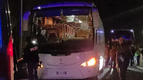Tragic Incident: Bus Driver Dies After Attack by Rival Basketball Fans in Italy