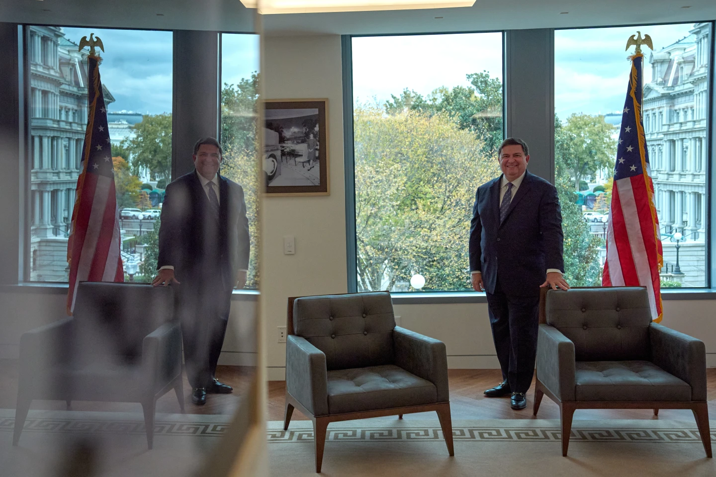 Historic Change: White House East Wing Demolition Sparks Public Interest