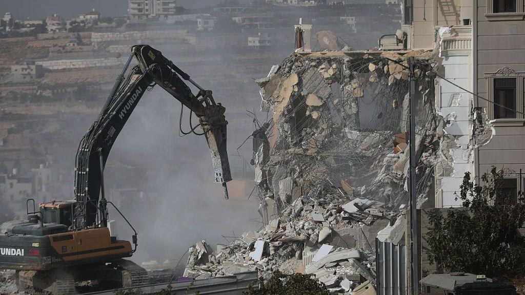 Conflict‑Driven Demolition in Hebron and the Hidden Environmental Toll