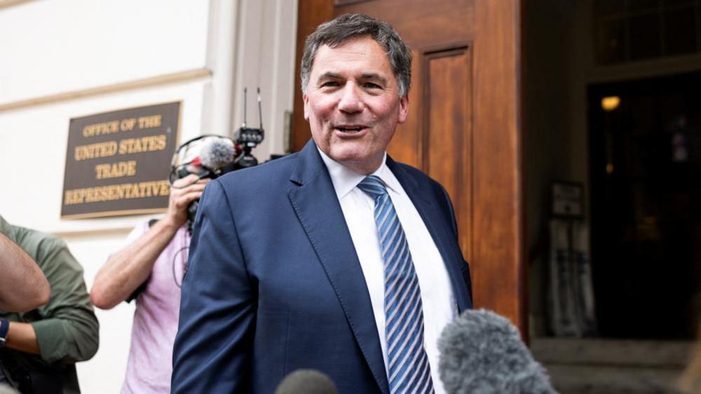 Canada‑US Trade Negotiations Threaten Climate‑Friendly Industries Amid Lifting Tariffs