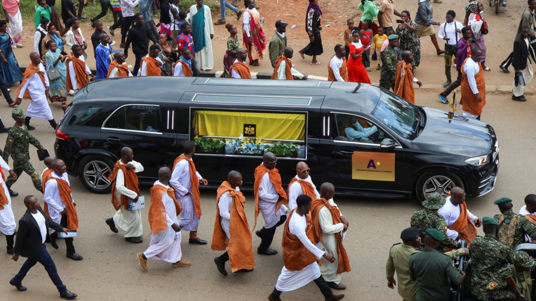 King Oyo of Uganda’s Tooro Kingdom Buried amid Succession Dispute