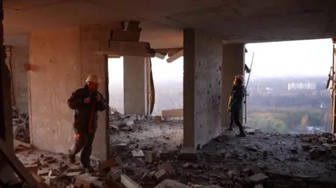 Tragic Drone Strike Hits Kyiv: Six Dead in Russian Assault