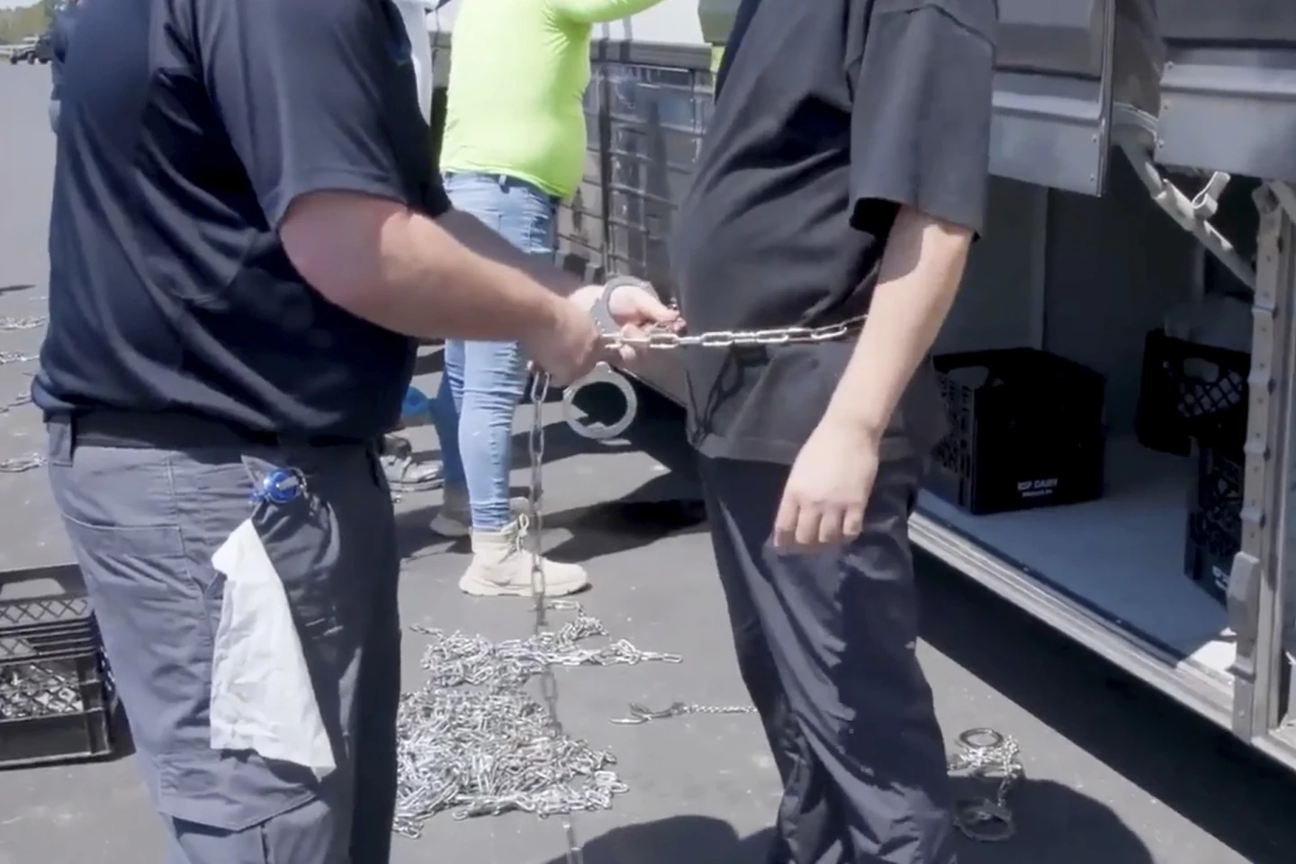 South Koreans React to Workforce Detentions at U.S. Hyundai Plant