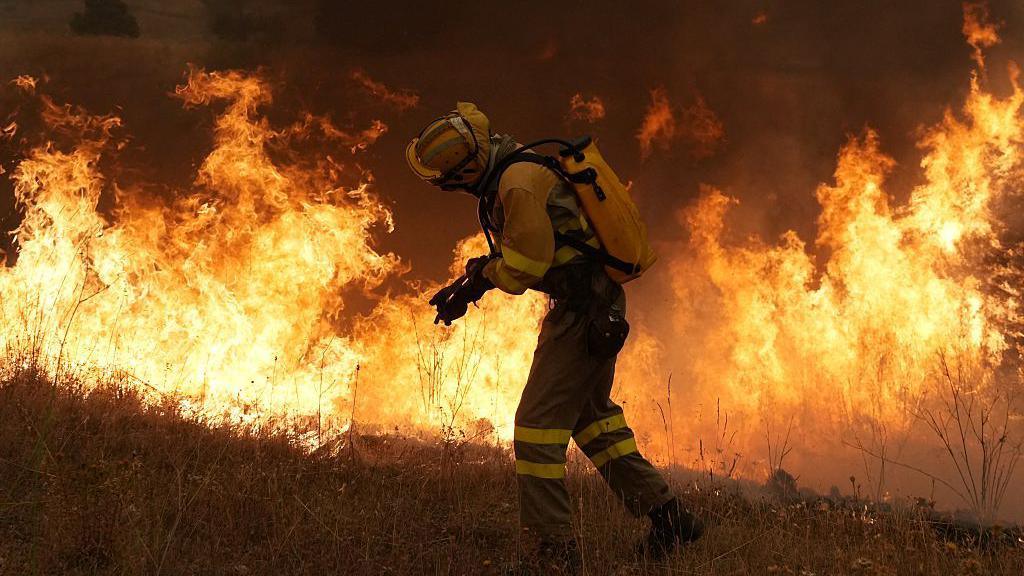 Australia Harnesses Indigenous Wisdom and Cutting‑Edge Tech to Fight Wildfires