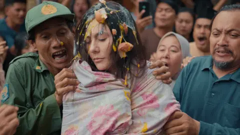 Viral Movie Explores Betrayal and Scandal in Indonesia's Marriage Landscape