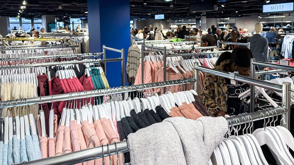 France Imposes Hefty Levy on Ultra‑Fast Fashion Imports
