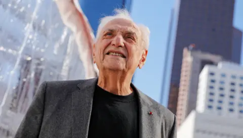 Tribute to an Architectural Visionary: Frank Gehry Passes Away at 96