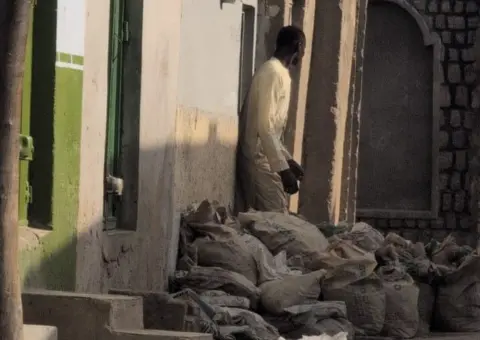 Jailed for Storing Human Waste: A Nigerian Case Sparks Debate on Community Sanitation