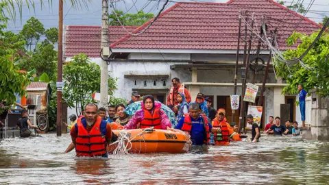 Catastrophic Flooding in Southern Asia Claims Hundreds of Lives