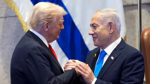 Trump Urges Pardon for Netanyahu Amid Ongoing Corruption Trial