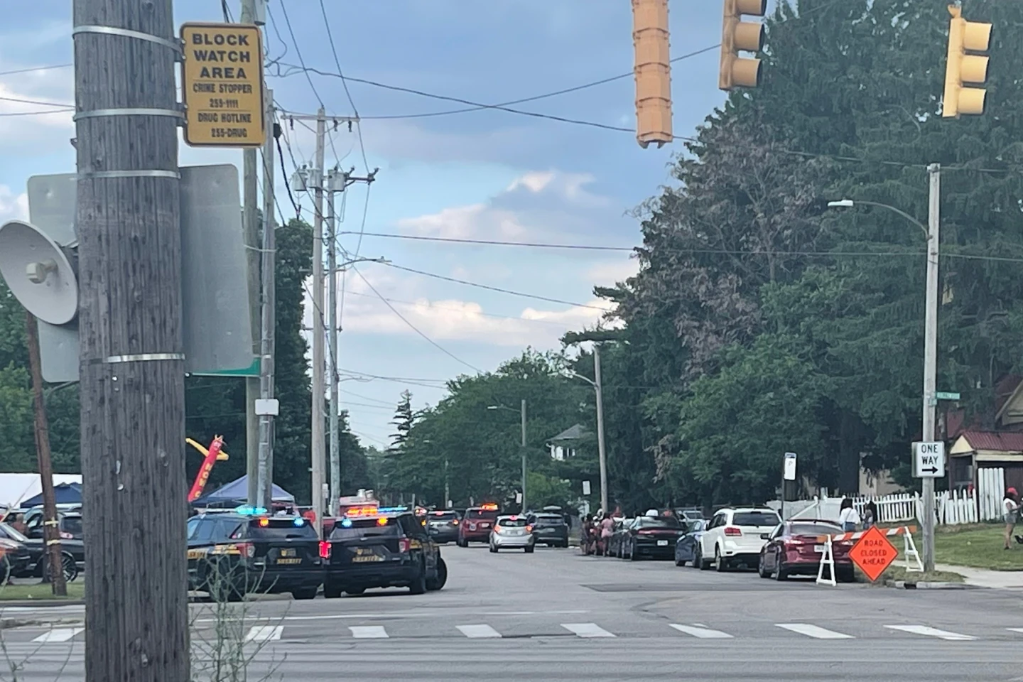Shooting at Toledo’s Old West End Festival Leaves Multiple Victims","description":"Police investigate incident involving several shootings during the historic district festival.","summary":"Towdots police responded to gunfire near the Old West End Festival and found multiple wounded. Authorities are searching for suspects and will release further details on social media.","image":"https://example.com/old-west-end-festival.jpg","text":"<p>Toledo police officers were summoned to the Old West End Festival after a report of gunfire around 5:30 p.m. on Saturday.</p><p>On arrival, they found multiple shooting victims within the community street‑festival grounds in the city’s historic district, the department confirmed.</p><p>Several wounded were taken by ambulance to nearby hospitals. Police have not disclosed the severity of injuries or the exact number of people shot.</p><p>Investigators are actively searching for the suspect(s) and working to determine the circumstances of the shootings.</p><p>The Old West End Festival, a two‑day celebration featuring live music, food vendors, home tours, and shopping, had been in full swing when the incident occurred.</p><p>Spokesman Sgt. Mohamad Nasser stated that the police department would release additional information soon on its Facebook and X (formerly Twitter) accounts.</p>