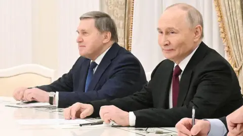 Peace Talks Between Putin and US Negotiators Focus on End of Ukraine War