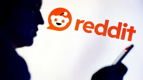 Reddit Challenges Australia’s Landmark Social Media Ban for Minors