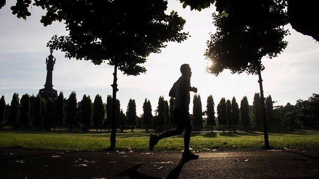 Bali Bans Expats Over Exclusive Running Club