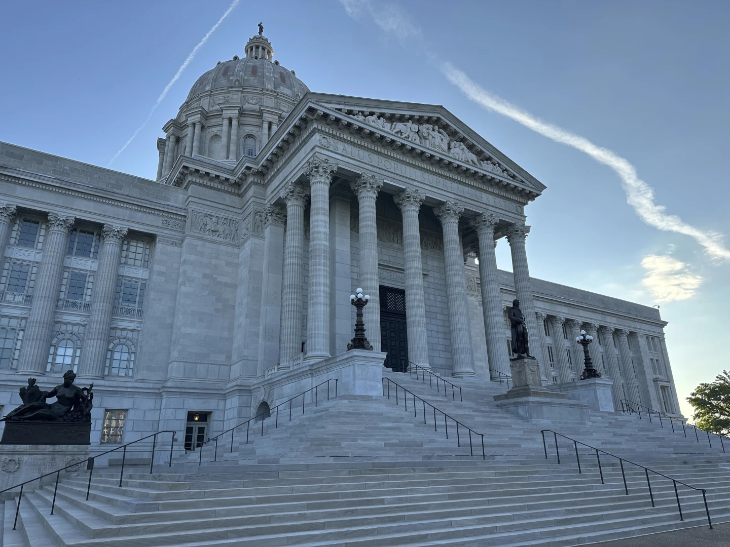 Redistricting Across the U.S.: Political Maneuvering Ahead of 2026 Elections