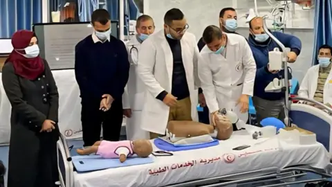 Evacuated Gaza Students Begin Their Journey to Study in the UK
